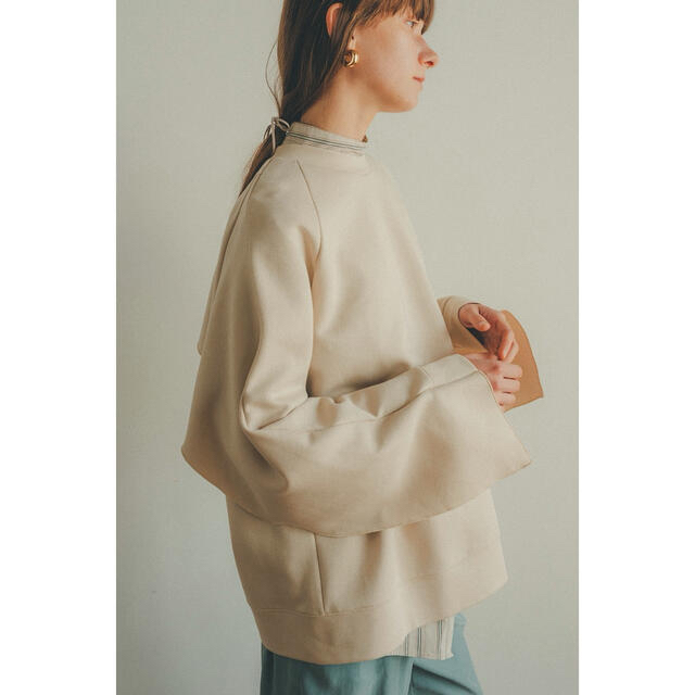 STUDIOUS(ステュディオス)の【CLANE】CARD BOARD BACK FRILL TOPS 1 レディースのトップス(トレーナー/スウェット)の商品写真