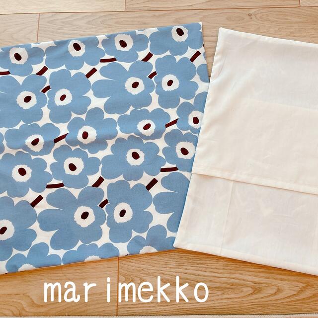 marimekko(マリメッコ)のマリメッコ クッションカバー ハンドメイドのインテリア/家具(インテリア雑貨)の商品写真