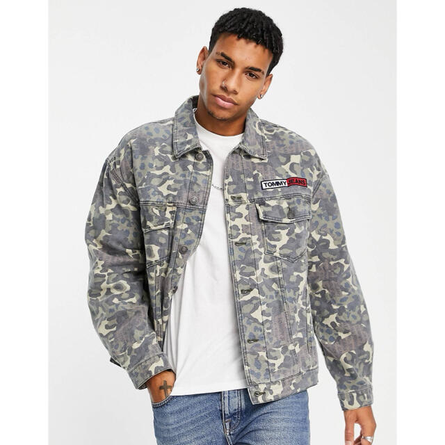 極希少TOMMY JEANS トミージーンズ 星条旗 刺繍ロゴ ワッペン 迷彩-