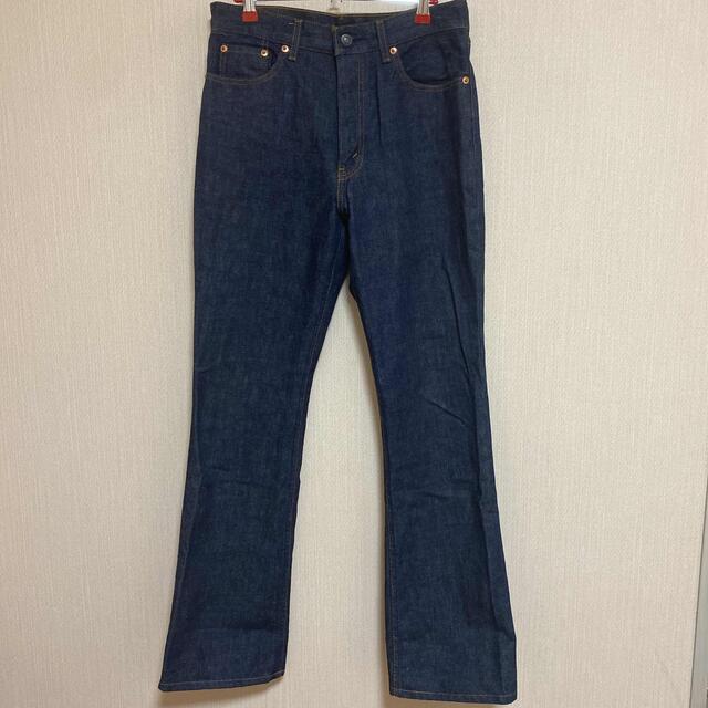 LEVI STRAUSS&CO. W517