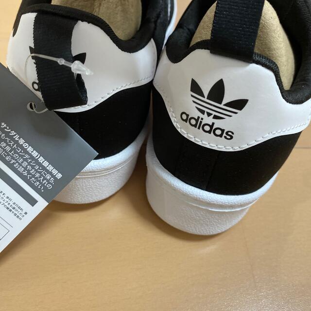 adidas(アディダス)のadidas スーパースター　20㎝　新品タグ付き キッズ/ベビー/マタニティのキッズ靴/シューズ(15cm~)(スニーカー)の商品写真