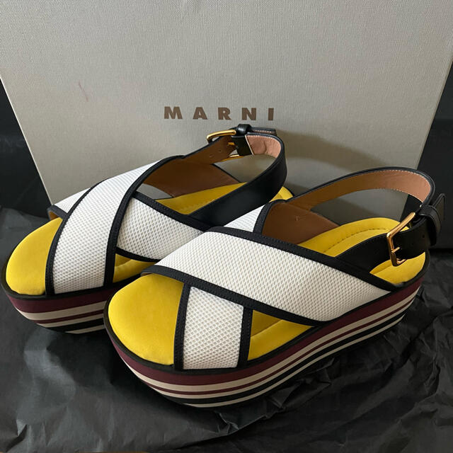 Marni(マルニ)のabcdさま専用☆イタリア購入MARNIサンダル レディースの靴/シューズ(サンダル)の商品写真