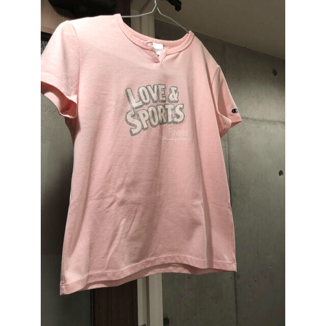 Champion(チャンピオン)のchampion Tシャツ　ピンク レディースのトップス(Tシャツ(半袖/袖なし))の商品写真