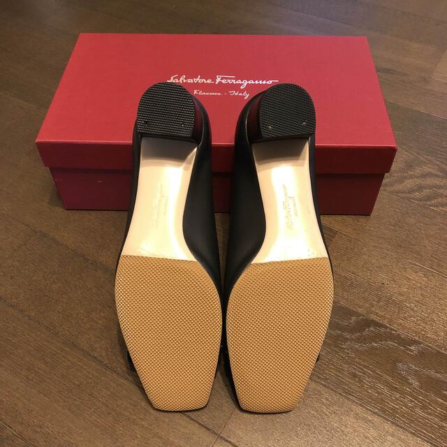 Salvatore Ferragamo(サルヴァトーレフェラガモ)のご売約済み商品　フェラガモ  パンプス  レディースの靴/シューズ(ハイヒール/パンプス)の商品写真