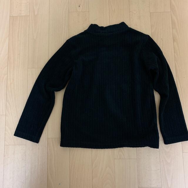 UNIQLO(ユニクロ)のユニクロ120センチ　フリース キッズ/ベビー/マタニティのキッズ服女の子用(90cm~)(Tシャツ/カットソー)の商品写真