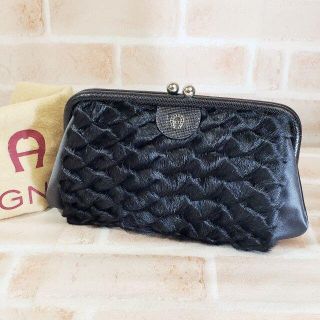 アイグナー(AIGNER)の美品 アイグナー ☆ ハラコレザー がま口 クラッチ パーティバッグ 伊製(クラッチバッグ)