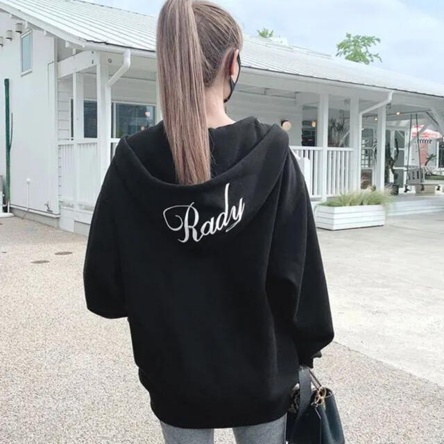 Rady(レディー)の♥️Rady♥️新品未使用 フーディセトア 手越祐也 M レディースのトップス(パーカー)の商品写真