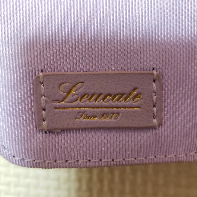 Leucate ミニがま口折り財布 レディースのファッション小物(財布)の商品写真