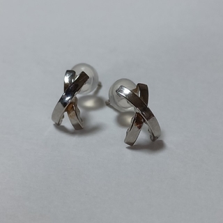 ピアス(ピアス)