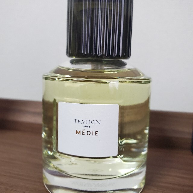 シール　トゥルドン　メディ Cire Trudon Medie 1