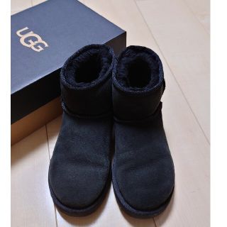 アグ(UGG)のUGG　クラシックミニ　黒　23cm(ブーツ)