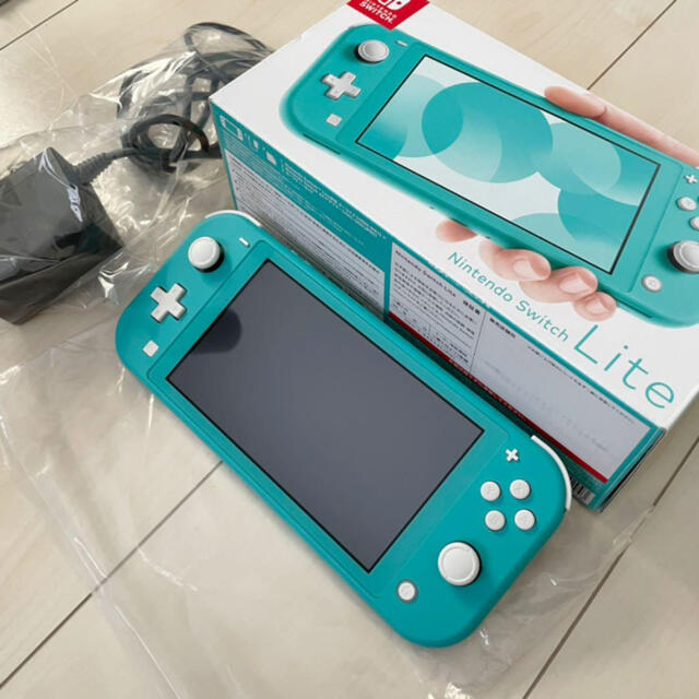 今月限定値下げ！Nintendo Switch  Lite ターコイズ