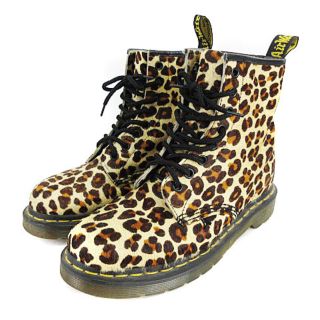 Dr.Martens ブーツ　ヒョウ柄　8ホール