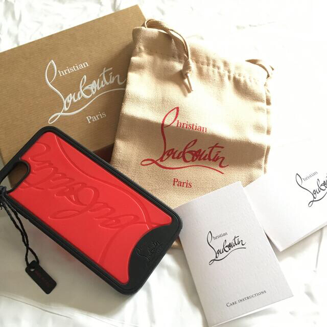 Christian Louboutin(クリスチャンルブタン)の【★新品★正規★布袋付】クリスチャンルブタン iPhone 7/8/SE ケース スマホ/家電/カメラのスマホアクセサリー(iPhoneケース)の商品写真