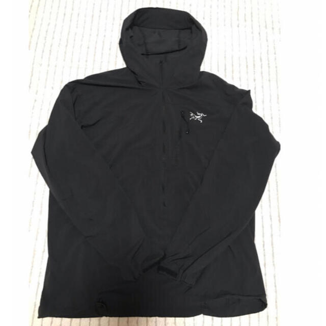 ARC'TERYX(アークテリクス)のアークテリクス　パーカー　黒 メンズのトップス(パーカー)の商品写真