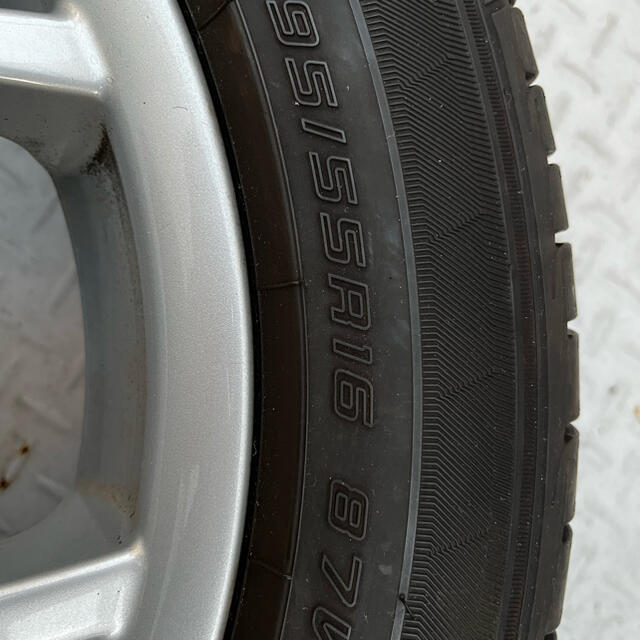 BMW(ビーエムダブリュー)のBMWMINI 純正アルミホイール 195/55R16 ルマンファイブタイヤ付き 自動車/バイクの自動車(ホイール)の商品写真