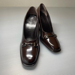 グッチ(Gucci)の【未使用】GUCCI ホースビット レザー パンプス  正規品(ハイヒール/パンプス)