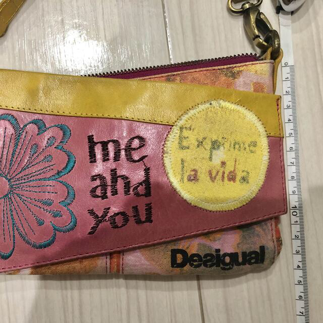 DESIGUAL(デシグアル)の44yoshi様専用　Desigual ショルダーバック レディースのバッグ(ショルダーバッグ)の商品写真