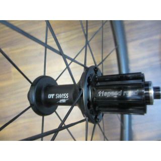 中古美品　DT SWISS ARC 1100 DICUT 80mm シマノフリー