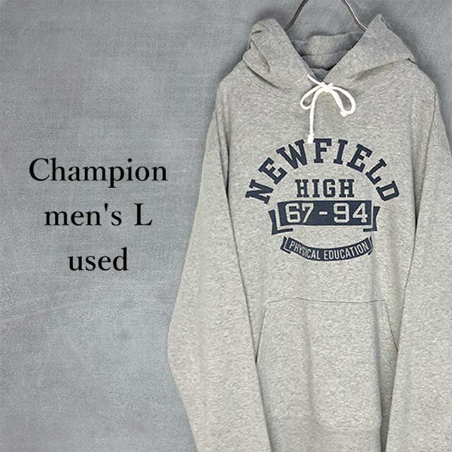 Champion(チャンピオン)の古着 Champion チャンピオン カレッジロゴ パーカー４段 染込み L メンズのトップス(パーカー)の商品写真