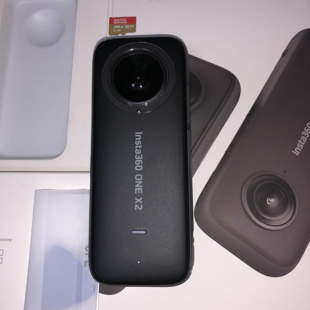 【美品】Insta360 ONE X2 本体、自撮り棒、SDカード