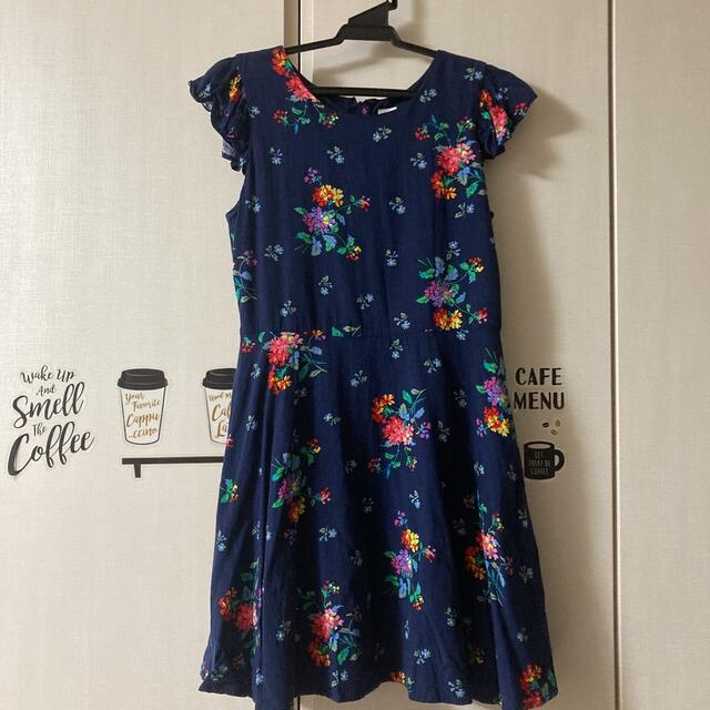 GAP Kids(ギャップキッズ)の花柄ワンピース　GAP KIDS キッズ/ベビー/マタニティのキッズ服女の子用(90cm~)(ワンピース)の商品写真