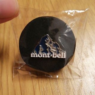 モンベル(mont bell)のモンベル　ピンバッジ(登山用品)