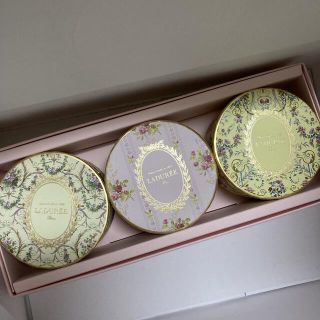 ラデュレ(LADUREE)の箱のみ ラデュレ イスパハン 金平糖 ボックス(ラッピング/包装)