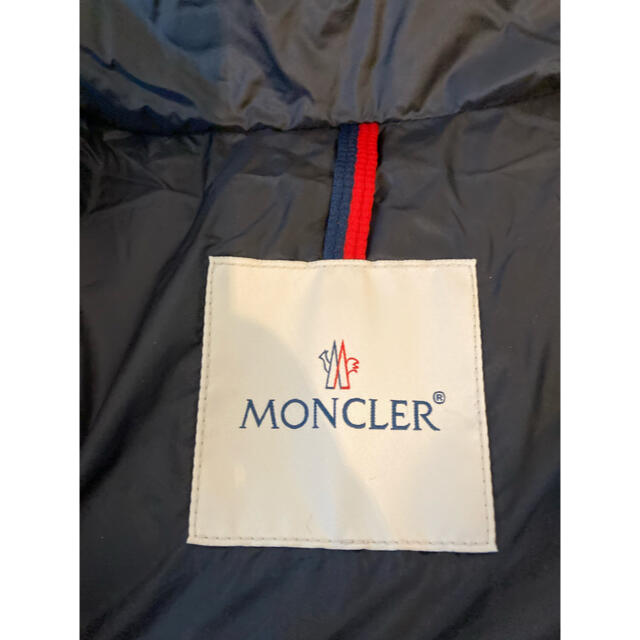 MONCLER(モンクレール)の新品 エルミンヌ ネイビー 0 モンクレール moncler hermine  レディースのジャケット/アウター(ダウンコート)の商品写真