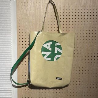 フライターグ(FREITAG)のF719 MEL GRÜNGASSE キーホルダー付き(トートバッグ)