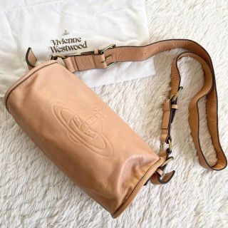 ヴィヴィアンウエストウッド(Vivienne Westwood)のヴィヴィアンウエストウッド☆ドラム型 ショルダーバッグ オーブ型押し レザー(ショルダーバッグ)