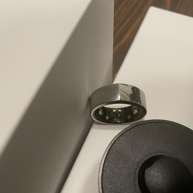 （サル様専用）Oura Ring Balance Model サイズ8 シルバー メンズのアクセサリー(リング(指輪))の商品写真