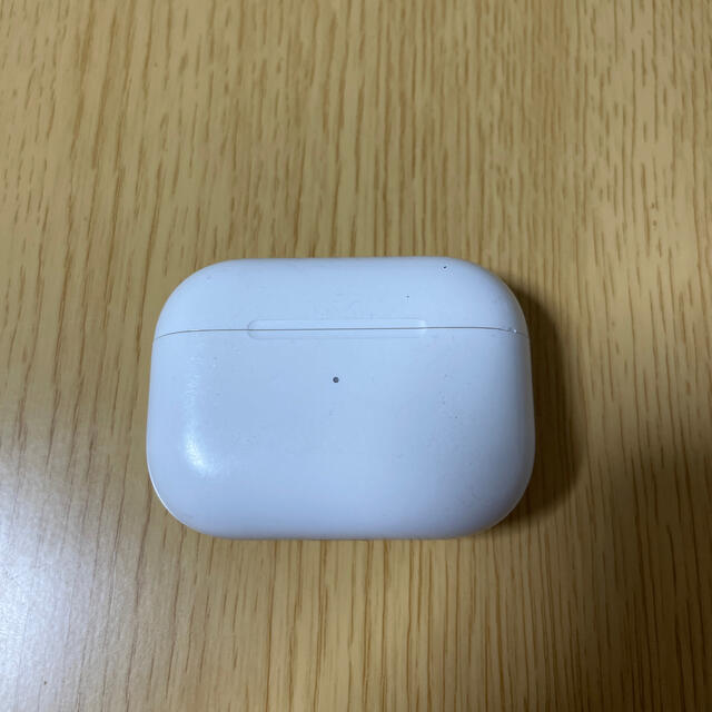 AirPods Pro 充電ケース