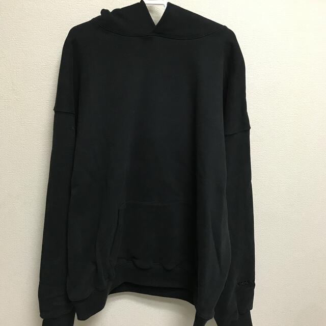 FEAR OF GOD(フィアオブゴッド)のESSENTIALS パーカー　Ｌ　リフレクター メンズのトップス(パーカー)の商品写真