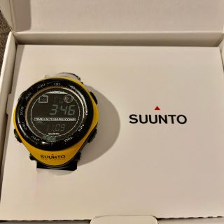 スント(SUUNTO)のスント　SUUNTO ベクター 人気のイエロー(腕時計(デジタル))