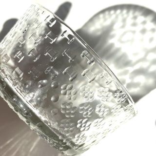 イッタラ(iittala)のオイバトイッカ Nuutajarvi Tundra デザートボウル(置物)