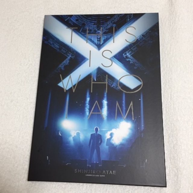 AAA - AAA 與真司郎 THIS IS WHO I AM Blu-ray