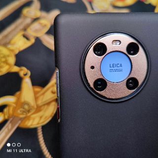 ファーウェイ(HUAWEI)のHUAWEI Mate40 Pro メタルレンズプロテクター ゴールド 新品(Androidケース)