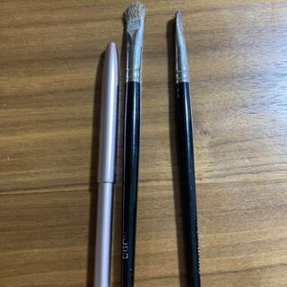 ハクホウドウ(白鳳堂)の熊野筆のメーカー白鳳堂の アイシャドウブラシ2点とリップブラシの 3点セット(ブラシ・チップ)