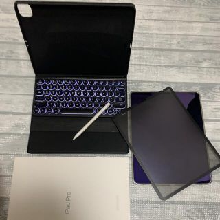 アイパッド(iPad)の【値下中】iPad Pro 256GB 12.9 Wi-fi シルバー第3(タブレット)