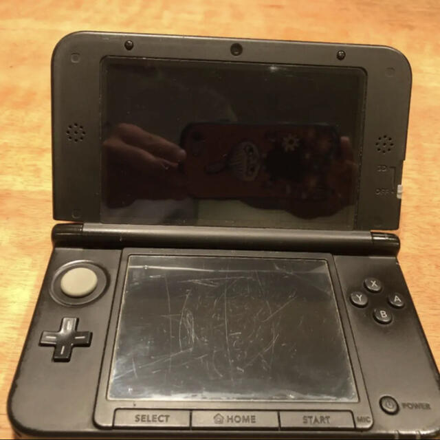 ニンテンドー3DS LL レッド×ブラック　値下げ 1