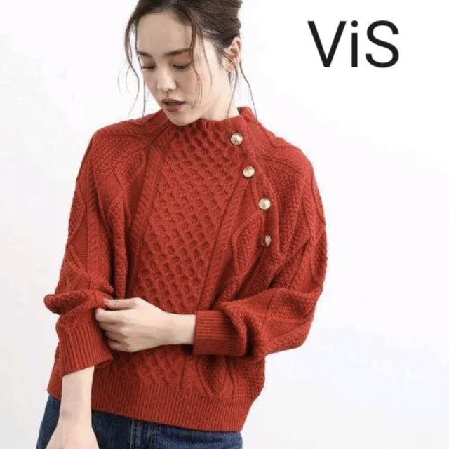 ViS(ヴィス)のＶIS ゴールドボタン　セーター　 レディースのトップス(ニット/セーター)の商品写真