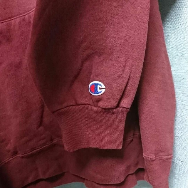 Champion(チャンピオン)のチャンピオン パーカー 古着 メンズのトップス(パーカー)の商品写真