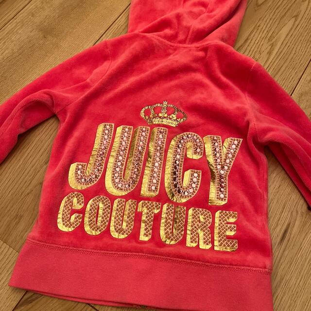 Juicy Couture(ジューシークチュール)のジューシークチュール⭐︎キッズ　スウェット キッズ/ベビー/マタニティのキッズ服女の子用(90cm~)(その他)の商品写真