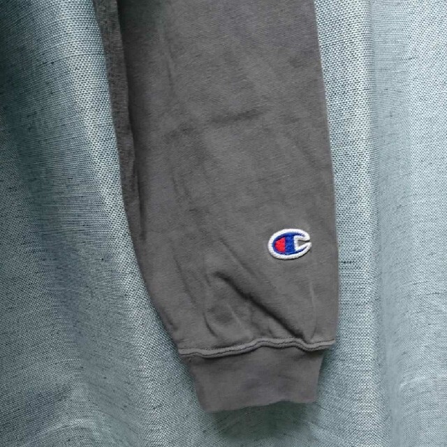 Champion(チャンピオン)のChampion 厚手 ロンT 送料無料！！ メンズのトップス(Tシャツ/カットソー(七分/長袖))の商品写真