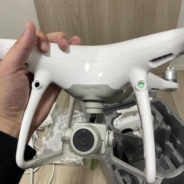 phantom(ファントム)の【極美品】DJI『Phantom4 PRO V2.0』 エンタメ/ホビーのテーブルゲーム/ホビー(航空機)の商品写真