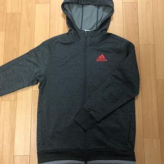 アディダス(adidas)のadidasアディダス　パーカー(ジャケット/上着)