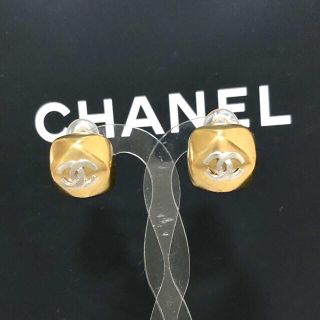 シャネル(CHANEL)のシャネル　イヤリング　ココマーク　コンビ　ゴールド　シルバー　銀　ダイヤ　金　☆(イヤリング)