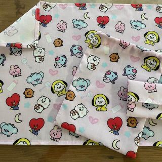 BT21 ランチョンマット ピンク(外出用品)