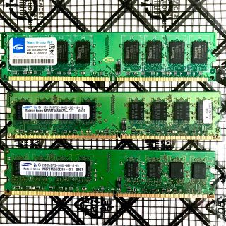 PC2-6400U DDR2 DIMM 2GB×3 計6GB 中古品(PCパーツ)